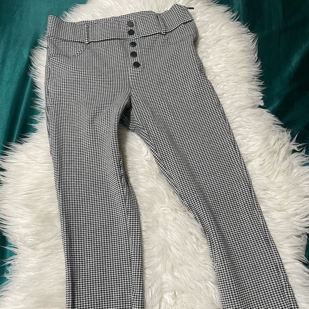 Black and white plaid leggings
